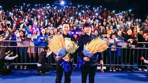 《南方车站的聚会》逆市而上两天破亿 深圳路演获赞情义无价